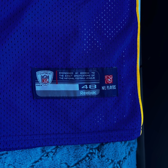 Reebok Brett Favre Captain Minnesota Vikings Jersey - Picture 3 of 5